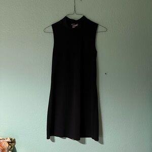 Jalate Sleeveless Black Mock Neck Dress
